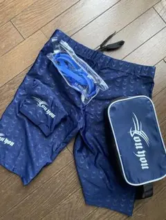 未使用‼️水着 XL ネイビー ゴーグル、キャップ、耳栓、収納ケース付き