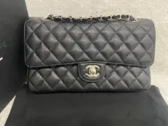 CHANEL ブラック キルティング ショルダーバッグ