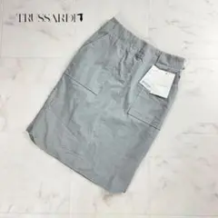 新品未使用 TRUSSARDI タイトスカート グレー サイズ38*QC330