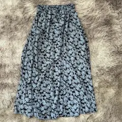美品✨【MICHEL KLEIN】ロングフレアスカート (M) 黒と水色の花柄