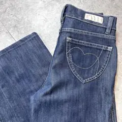 極美品【ビースリー】フレアデニムパンツ/濃紺/美脚パンツ　ストレッチ 細見え　紺
