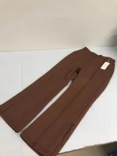 新品タグ付き★Riche glamour リシェグラマー★ワイドパンツ　ボトムス