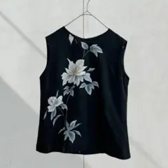 2657【一点物】カットソー　ノースリーブ　花柄　　春夏　大人綺麗め　清楚