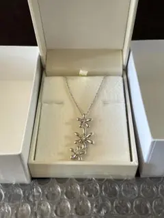 ネックレス