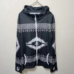 美品　グレー　フルジップラッシュガード　フード付き　サムホール付き　長袖　M