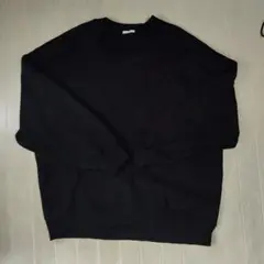 GU　黒のクルーネックトレーナー　Lサイズ