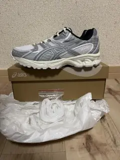【ほぼ未使用】ASICS × minnano GEL-NUMBIS 10.1