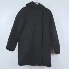 【バックナンバー】黒の中綿ジャケット　裾袖ゴム入り　フード付き　L