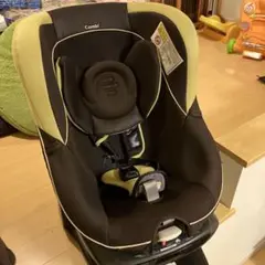 コンビ チャイルドシート