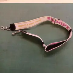 11) スヌーピー x MARC JACOBS ショルダーストラップ