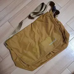 mont bell ベルニナフラップショルダー
