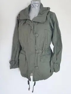 Item thumbnail for item 5ab6a248-9042-40ad-bfde-f97e30511560