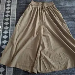 ワイドパンツ　Lサイズ