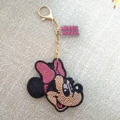 ミニーマウス　Minnie　キーホルダー　しまむら　ディズニー　未使用　匿名配送