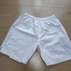 白ハーフパンツ　男女兼用