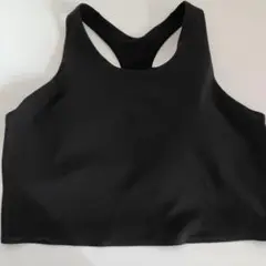 UNIQLO　スポーツブラ　 ヨガウェア