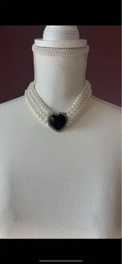 最安値！❤️パールとブラックハートのネックレス　新品　迅速発送！