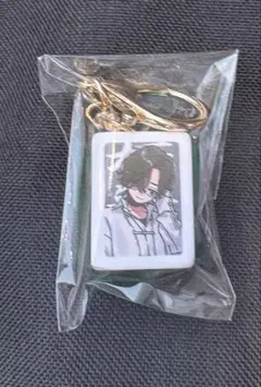 極楽街 近すぎて美しい極近店 麻雀牌風キーホルダー 夜