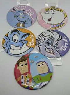 ディズニーストア 缶バッジ ５個セット♪