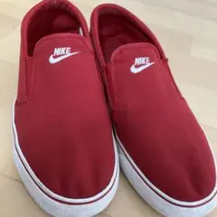NIKEスリッポン！メンズ27㎝！赤色！