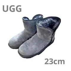 Item thumbnail for item 7ce009c2-7345-4ce8-969d-8fadf1f611ad