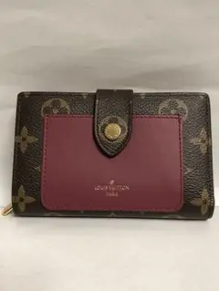ルイヴィトン二つ折り財布