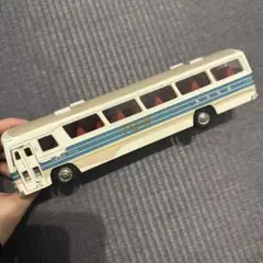 Item thumbnail for item 04d62e08-5053-4e38-b978-f2d89ec47c69