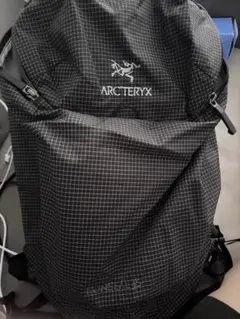 未使用ARC'TERYX KONSEALS バックパック ブラック・チェック柄