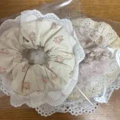 花柄レース付きシュシュセット