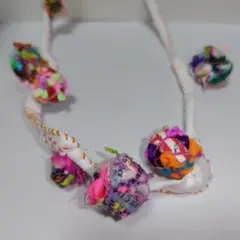 布ボールネックレス