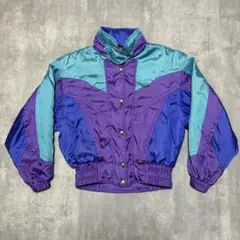 Item thumbnail for item 8c383e30-2fc3-45c6-ba6a-d8d8906aaf4f