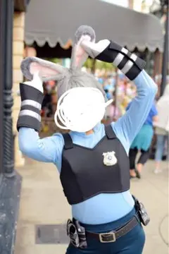 Item thumbnail for item 4ae26c39-cec3-4bd8-9905-ada854213ad1