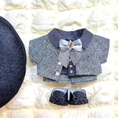 10cm ぬい服　ベレー　スーツ　モノトーンコーデ