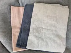 Item thumbnail for item 1f41ac66-0a82-4d09-9b92-d9e6b7f3c6c8