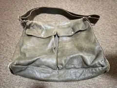 Item thumbnail for item 9f995f11-d276-48da-8543-4aead13950de