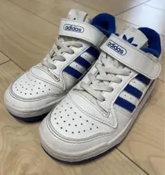 adidas キッズ スニーカー