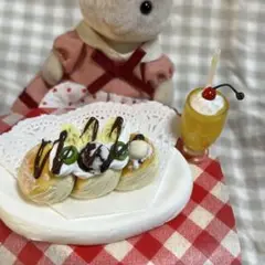 ❽バナナ ふわふわパンケーキ ミニチュア フェイクフード オレンジフロート付き