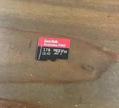 SanDisk ExtremePRO 1TB microSDXCでアダプター付き