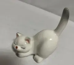 ヴィンテージ 猫の陶器置物
