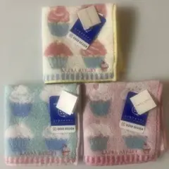 ローラアシュレイ　ハンカチ　3枚　タオルハンカチ　タオル　カップケーキ　刺繍