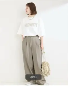 2024製　夏から秋への移行期にぴったり！ラメ刺繍カットソー定価¥5280
