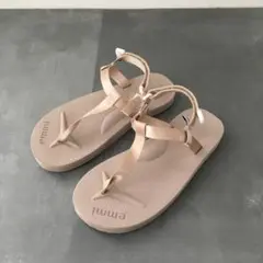 emmi suicoke別注　サンダル　coko