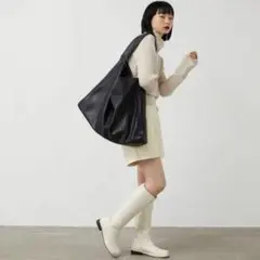 【超大容量】FEKETE フェケテ ビッグトートバッグ ブラック 黒 美品