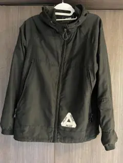 palace skateboards マウンテンパーカー パレス スケートボード