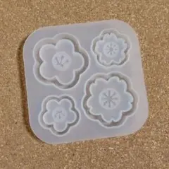 【資材】シリコンモールド　お花　大小セット
