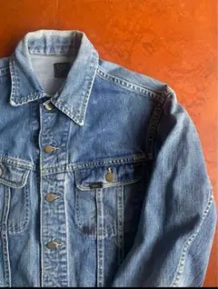 Item thumbnail for item e53b725d-9f4c-4473-a4bc-ee9d40860966