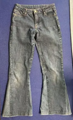 140～150 デニム フレアパンツ