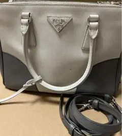 プラダ PRADA 2WAY ハンドバッグ 鞄 バイカラー サフィアーノ 白灰