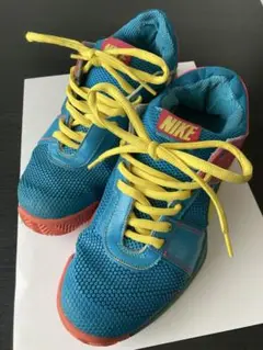 ナイキ　テニスシューズ　26.5 GP 1 チャレンジ　フェデラー　ナダル 限定新品ナイキ NIKE 27㎝ラファエル・ナダル選手使用モデルの