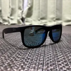 Ray-Ban Justin サングラス ブラック